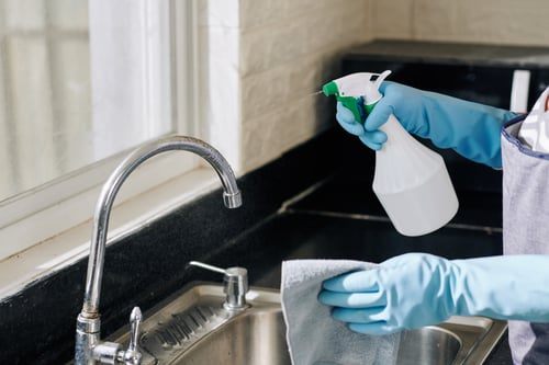 What Happens During a Free Cleaning Walkthrough